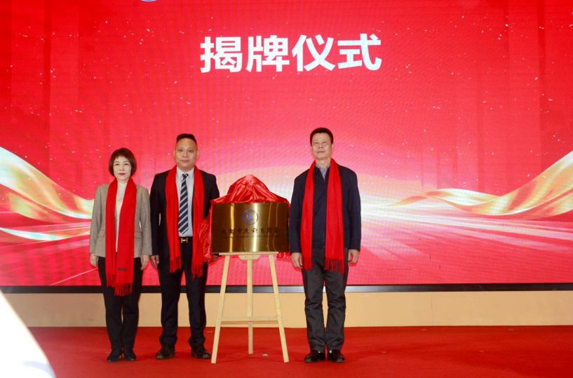 ����´��ڴ�